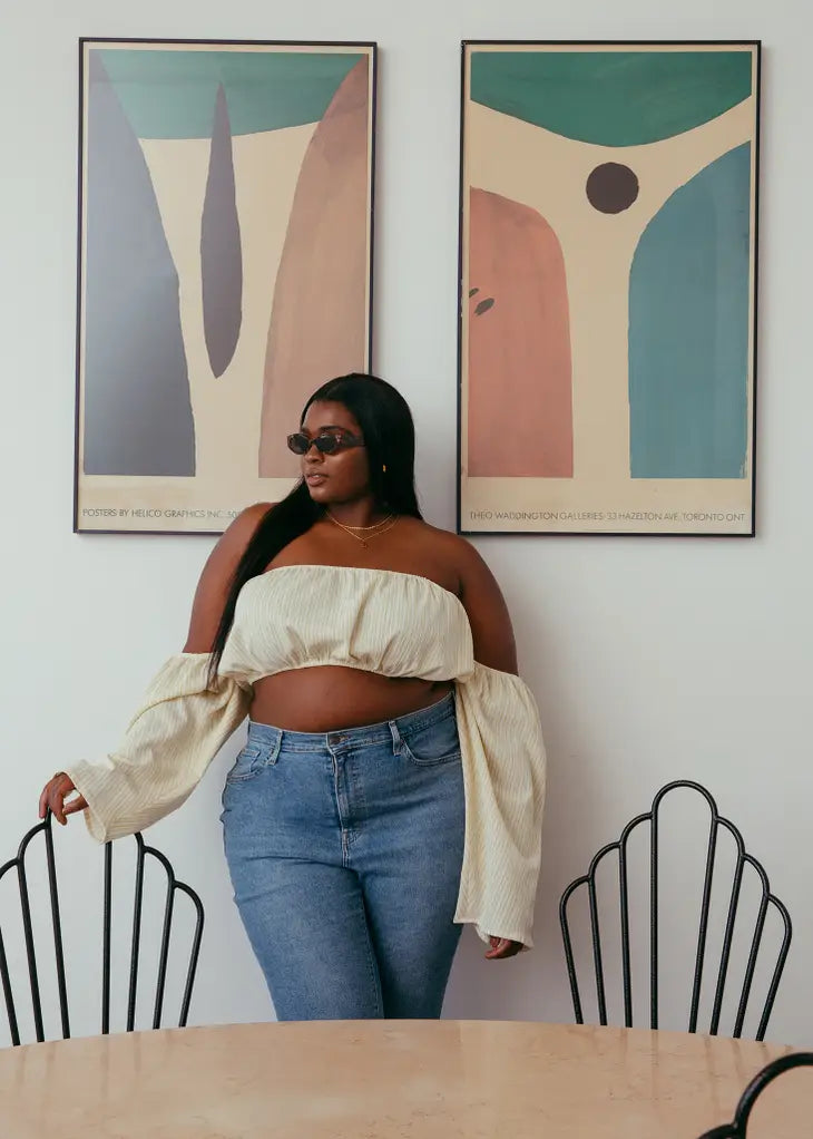 Plus size woman wearing plus size crop top | Sustainable Plus Size Fashion at Laluxe Femme