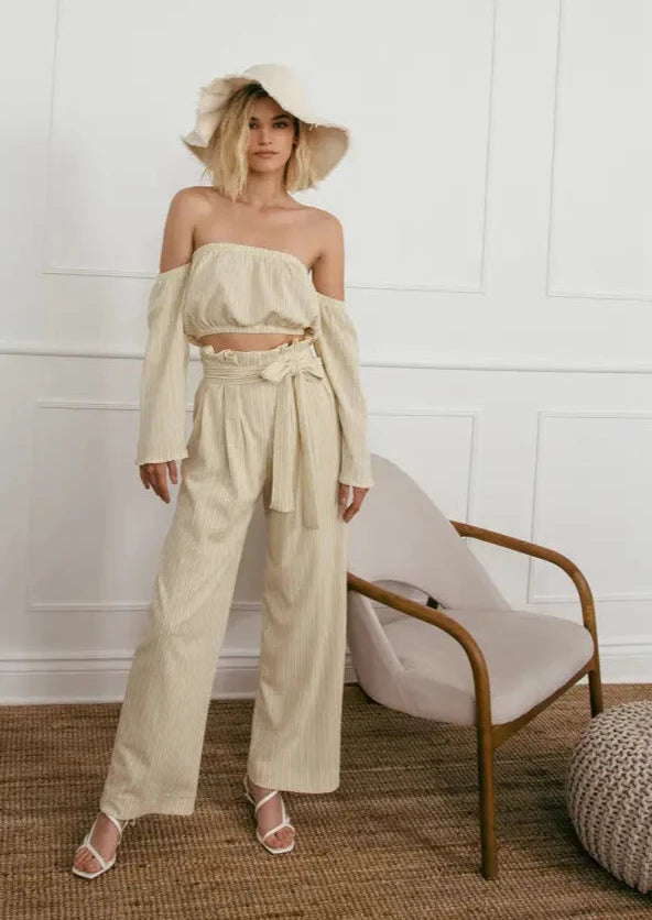 Plus size crop top and deals pants set