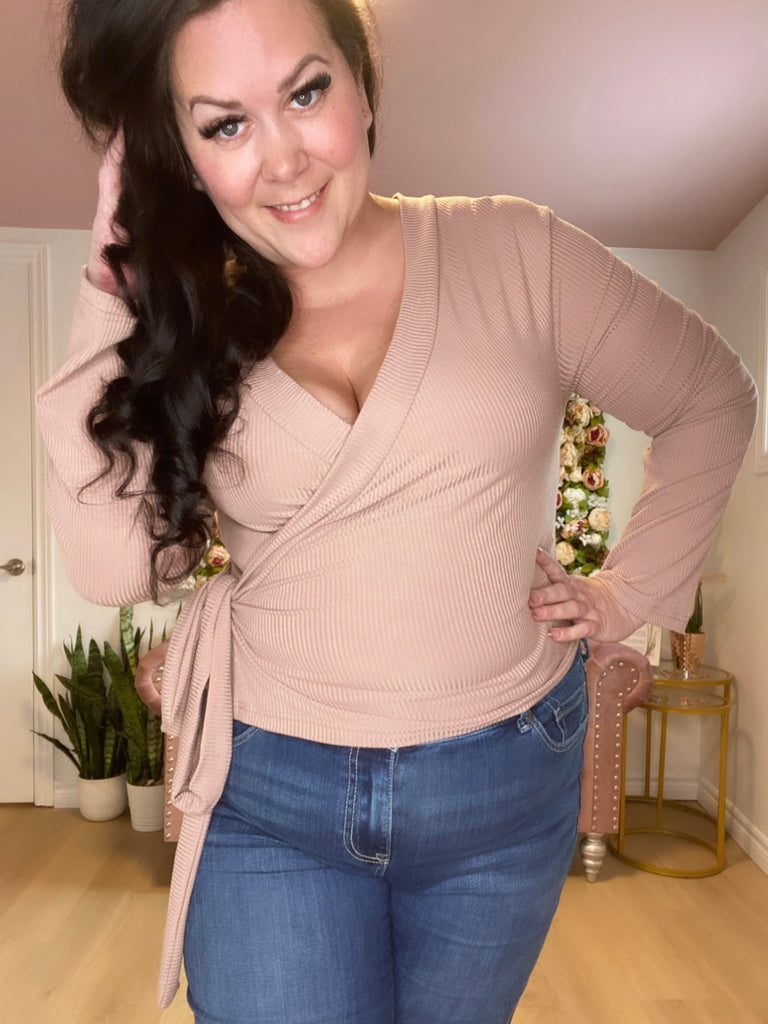 MsLindsayM, plus size blogger wearing Rowan Wrap Knit Top in Clay | Plus Size Sustainable Fashion